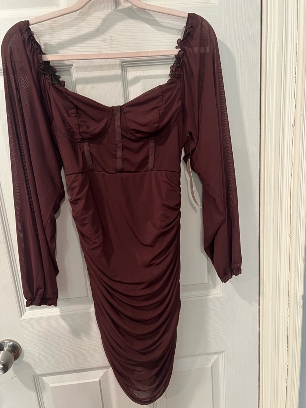 Women’s Burgundy Ruched Long-Sleeve Dress